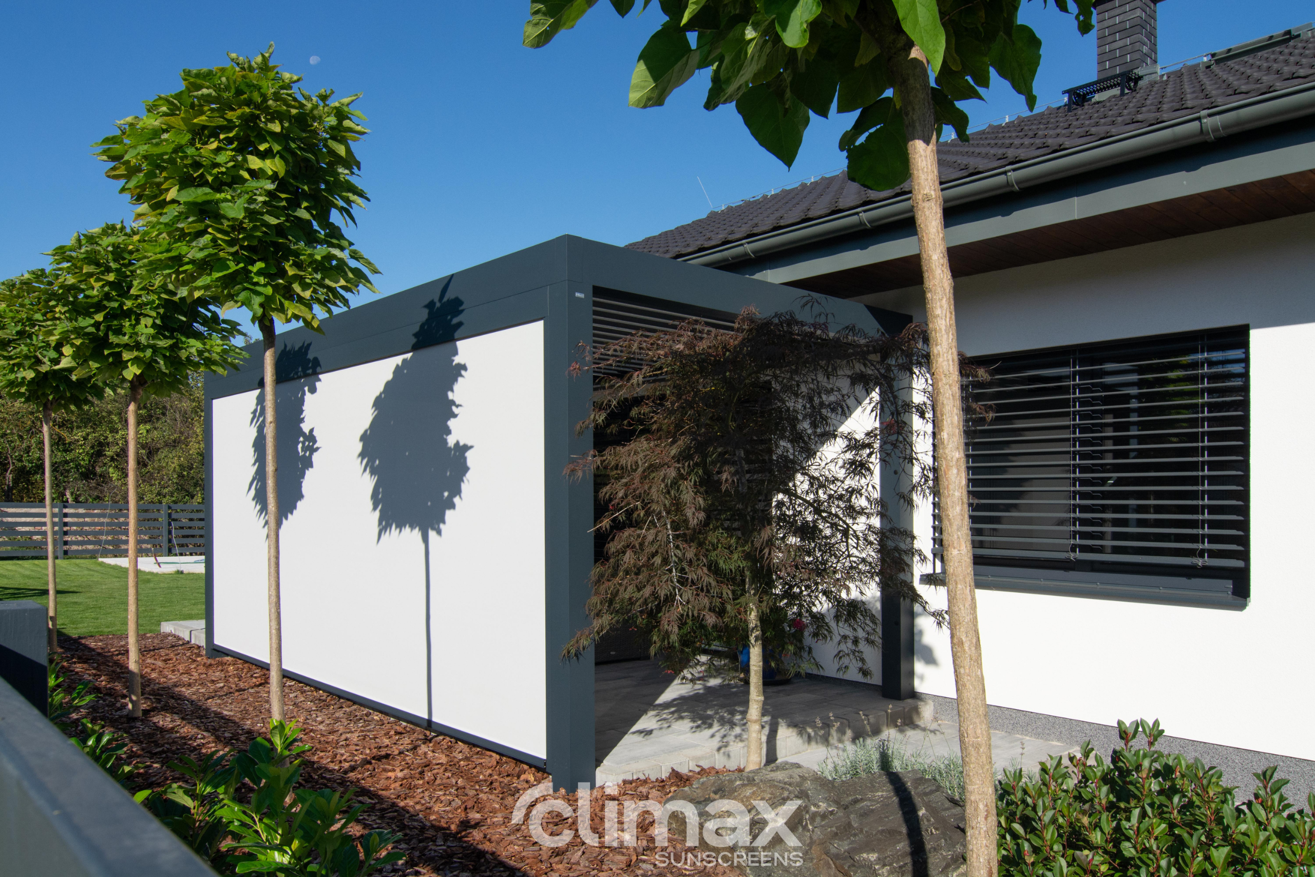 lamelino-pergola-unirol-z-screen-2024-09-climastyl (5)